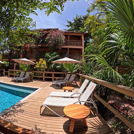 Hotel Posada Seremein ,West Bay ,Roatan Экстерьер фото